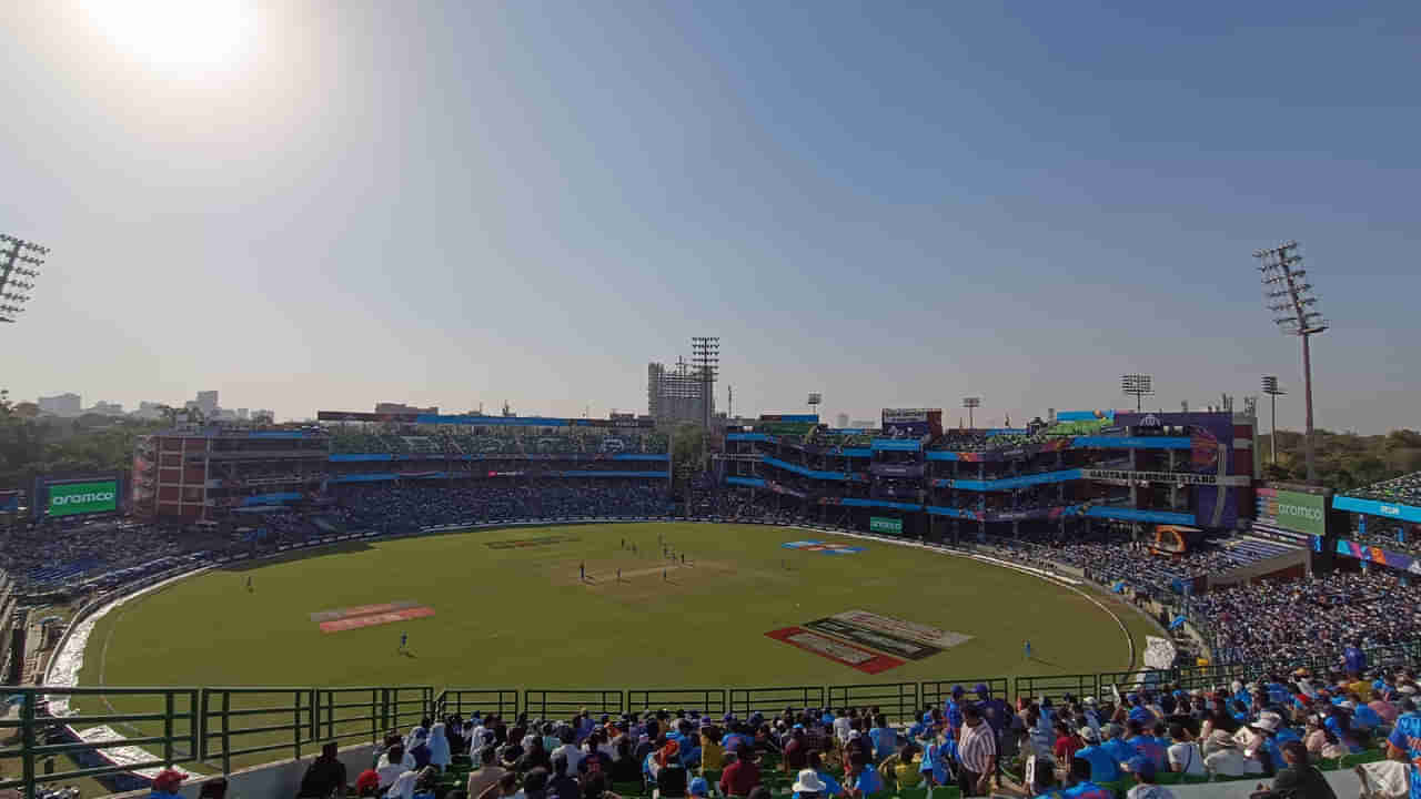 ఎవర్రా మీరంతా.. వికెట్ కీపర్‌గా ఎన్నడూ కీపింగ్ చేయని ఆటగాడు.. ఎక్కడో తెలుసా?