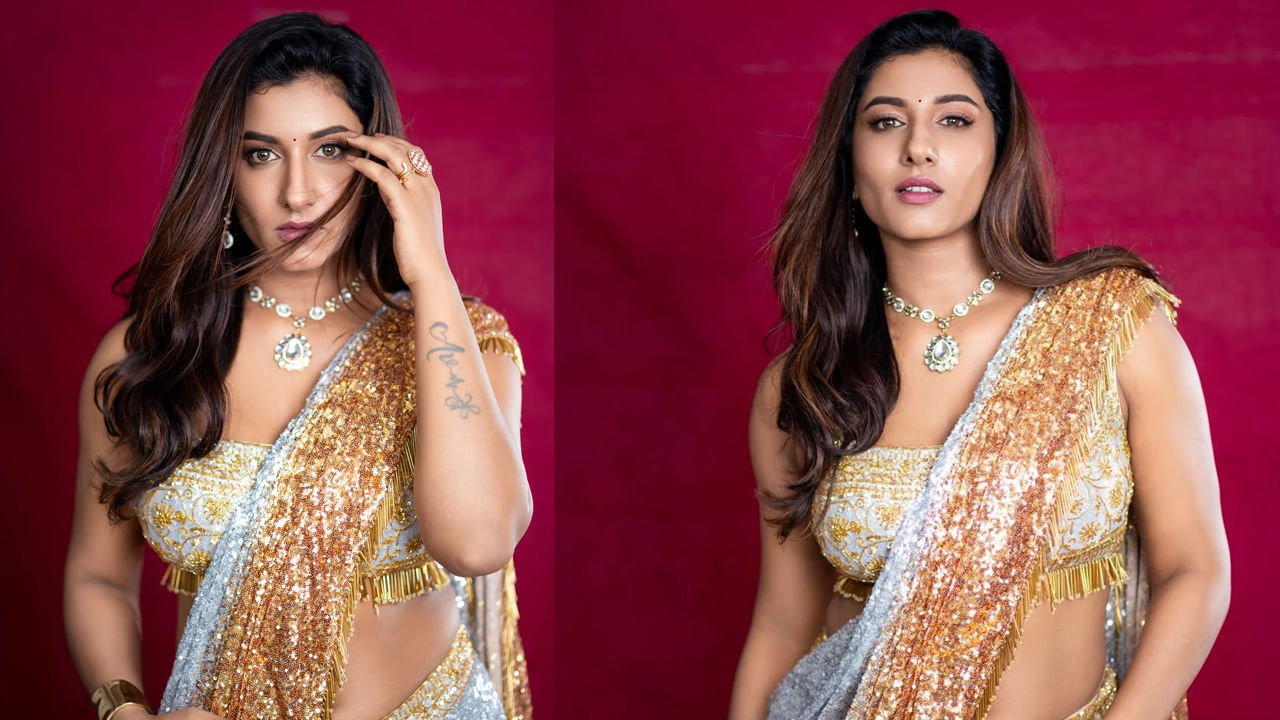 ఈ క్రమంలోనే ఈ అమ్మడు తాజాగా తన ఇన్ స్టాలో పలు ఫోటోలు షేర్ చేసింది. అందులో విష్ణు చాలా హాట్ గా, కొంటె చూపు చూస్తూ.. చీర కట్టులో తన అందంతో ఆగం చేస్తుంది. ప్రస్తుతం దీనికి సంబంధించిన ఫొటోస్ నెట్టింట తెగ వైరల్ అవుతున్నాయి.