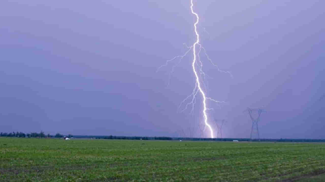 Andhra Weather: తుఫాన్ ఎఫెక్ట్ పోయినట్లే అనుకుంటే ఇదేంటి.. ఏపీలో శుక్రవారం..