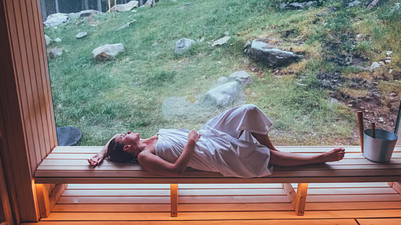 సంతోషానికి ఆ దేశం కేరాఫ్ అడ్రస్.. వారి వింత సంస్కృతి గురించి తెలిస్తే విస్తుపోవాల్సిందే..!