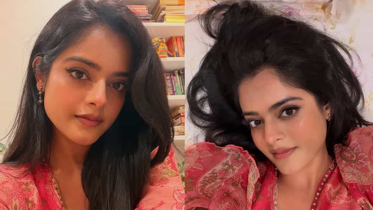 ఇక ఎప్పుడూ సోషల్ మీడియాలో చాలా యాక్టివ్‌గా ఉండే ఈ ముద్దుగుమ్మ తాజాగా, పింక్ డ్రెస్‌లో సింపుల్ లుక్‌లో తన అందాలతో అందరినీ ఆగం చేస్తుంది. సెల్పీలలో తన క్యూట్ నెస్‌తో చంపేస్తుంది.