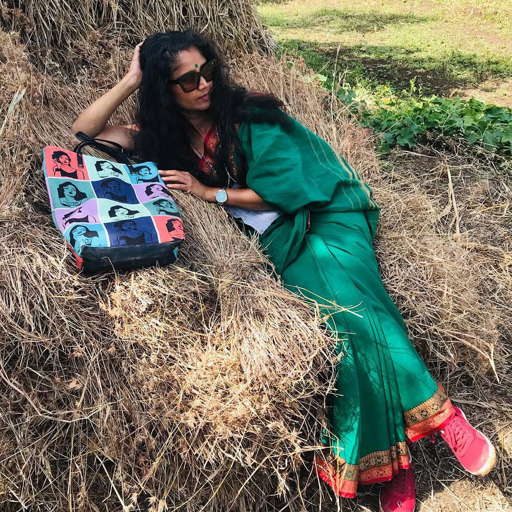 2018లో రతన్ తండ్రి మరణించారు. దీంతో ఆమె ఆ దుఃఖాన్ని భరించలేకపోయింది. నెమ్మదిగా డిప్రెషన్ భారిన పడింది. తండ్రి మరణంతో తీవ్ర దుఃఖంలో ఉండిపోయిన ఆమె ఇండస్ట్రీకి దూరంగా ఉండిపోయింది. నటన మానేసి ప్రశాంతమైన జీవితాన్ని ఎంపిక చేసుకుంది.