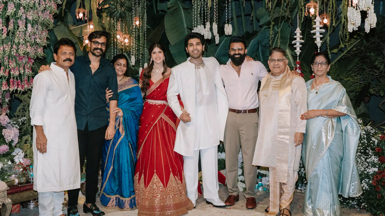 ఇక నితిన్- షాలినీ  దంపతులు కూడా అల్లు శిరీష్ ఎంగేజ్మెంట్ వేడుకకు హాజరయ్యారు. అలాగే నిర్మాత ఎస్కేఎన్ కాబోయే దంపతులను ఆశీర్వదించారు.