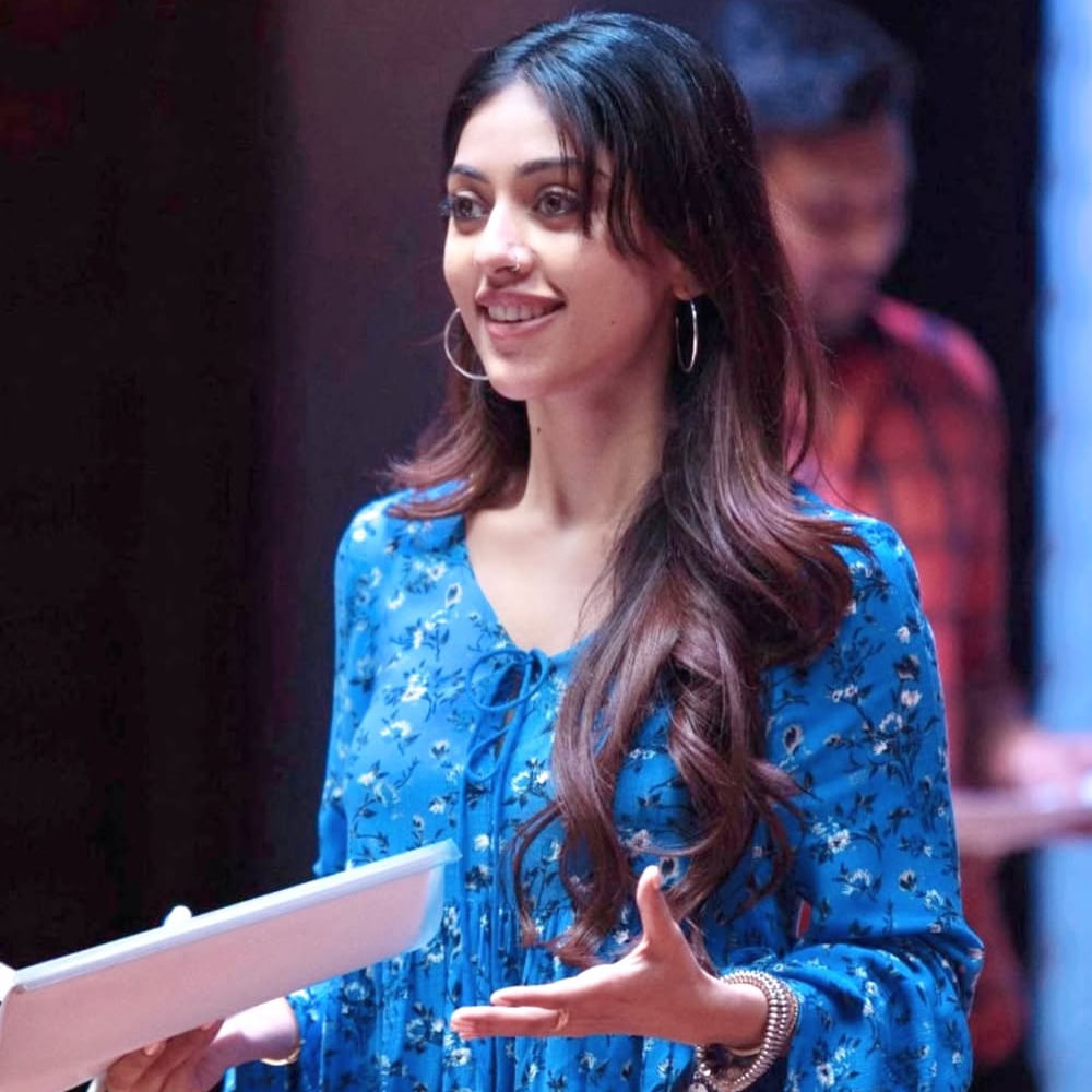 చివరగా తమిళంలో జపాన్, తెలుగులో ఊర్వశివో రాక్షసివో చిత్రాల్లో నటించింది. ఆ తర్వాత మళ్లీ తెలుగు సినిమా చేయలేదు. కానీ ఇప్పుడు ది గర్ల్ ఫ్రెండ్ సినిమాలో దుర్గ పాత్రలో నటించి మెప్పించింది. ఈ సినిమాతో సక్సెస్ అందుకుంది. అయితే ఇప్పుడు తెలుగులో ఆఫర్స్ వస్తాయా అనేది చూడాలి. 