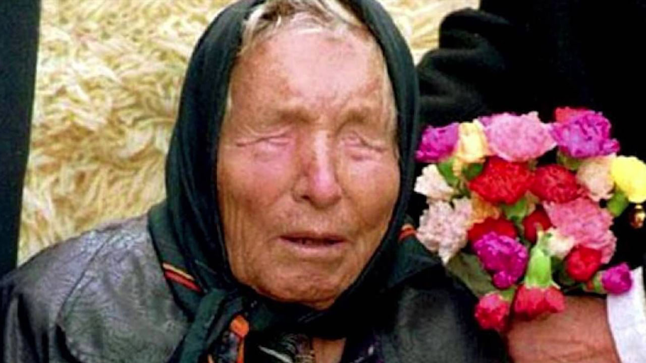 Gold Prices: బంగారం ధరలపై బాబా వంగా సంచలన జోస్యం… వామ్మో కళ్లు చెదిరే లెక్కలు.. వచ్చే ఏడాదే ముప్పు..