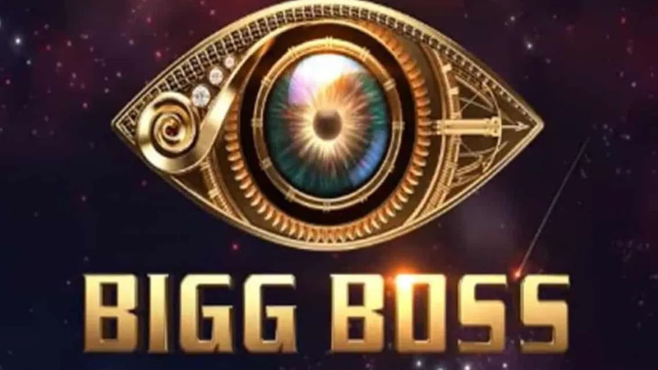 Bigg Boss: మళ్లీ చిక్కుల్లో బిగ్‌బాస్.. రంగంలోకి మహిళా కమిషన్.. అసలేం జరిగిందంటే?