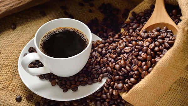 Coffee: చలికాలంలో ఏ కాఫీ తాగడం ఆరోగ్యానికి మంచిది.. లైట్ తీసుకుంటే అంతే సంగతులు..