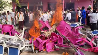 Congress vs BRS: బీఆర్ఎస్ కార్యాలయంపై కాంగ్రెస్ జెండా.. మణుగూరులో ఏం జరిగిందంటే..