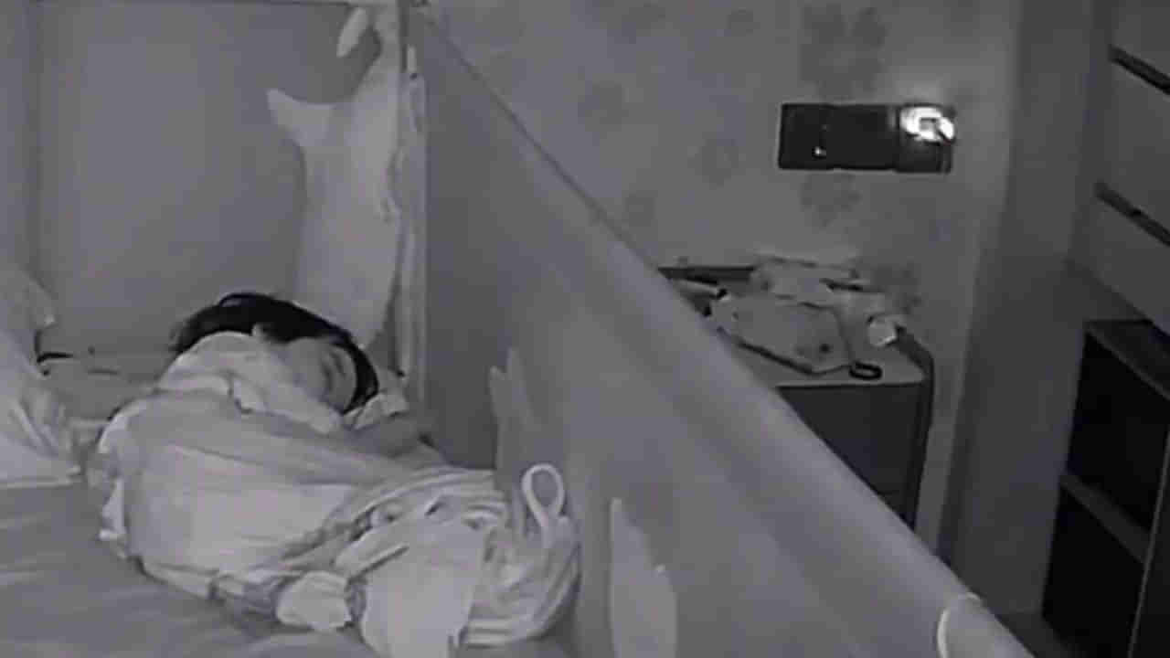 Viral Video: వామ్మో.. ఇది చూశాక కూడా అలాంటి పొరపాటు చేస్తారా?... అది పేలిపోయి మంటలంటుకుని ఉంటే ఏంటి పరిస్థితి..