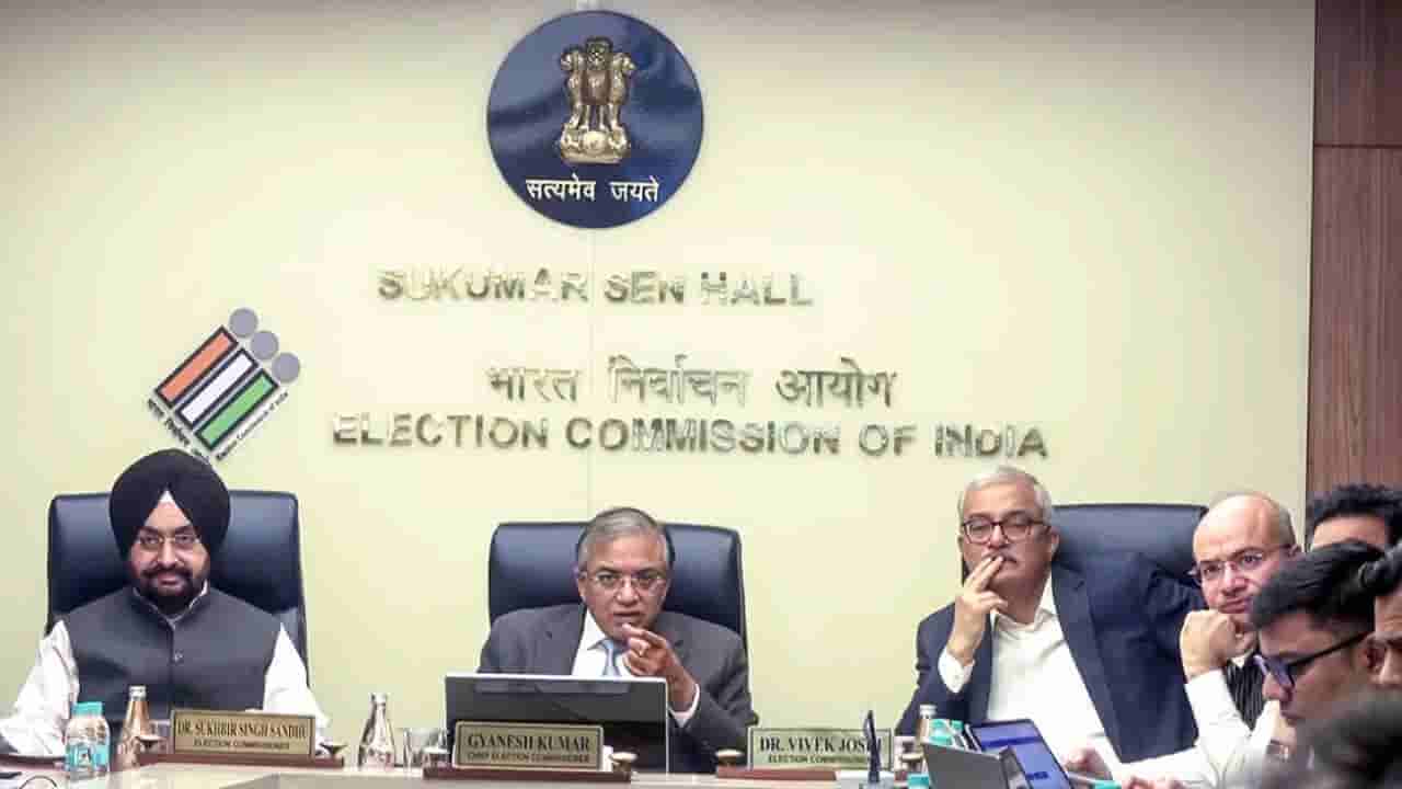 ఓటరు జాబితా సవరణలో మరో వివాదం.. ఆందోళన కలిగిస్తోన్న BLOల వరుస మరణాలు!