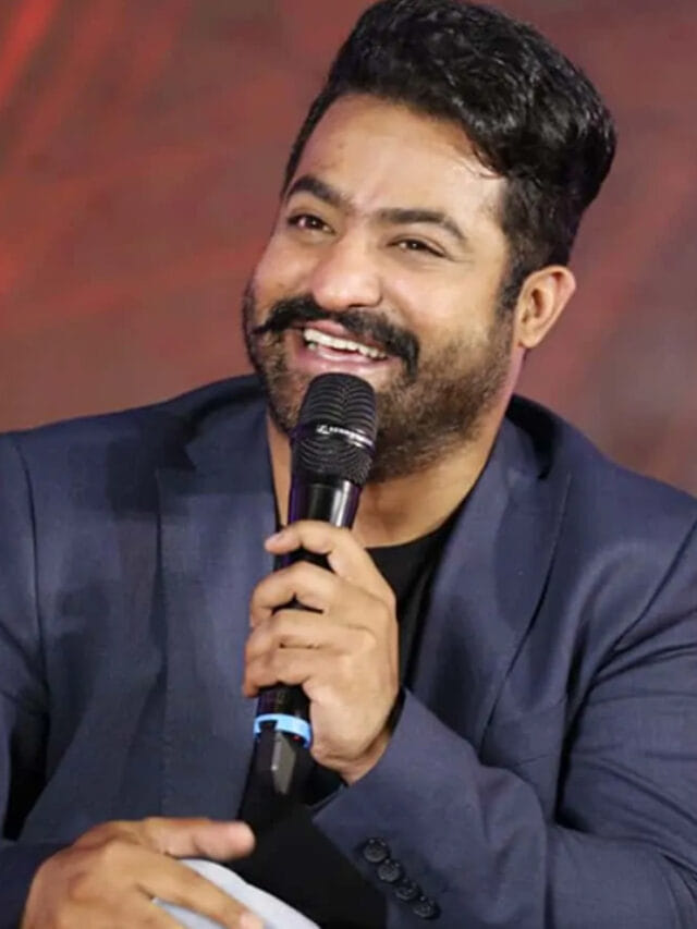 9 భాషలు మాట్లాడే ఏకైక తెలుగు హీరో.. ప్రాణం ఇచ్చే ఫ్యాన్ ఫాలోయింగ్..