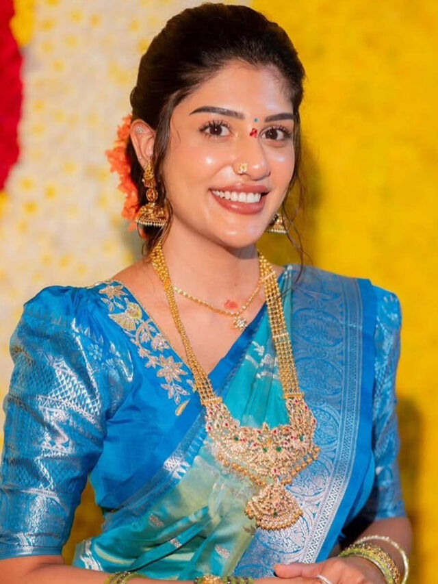 చీరకట్టులో చందమామల మెరిసిన సుప్రీత .. చూస్తే మతిపోవాల్సిందే