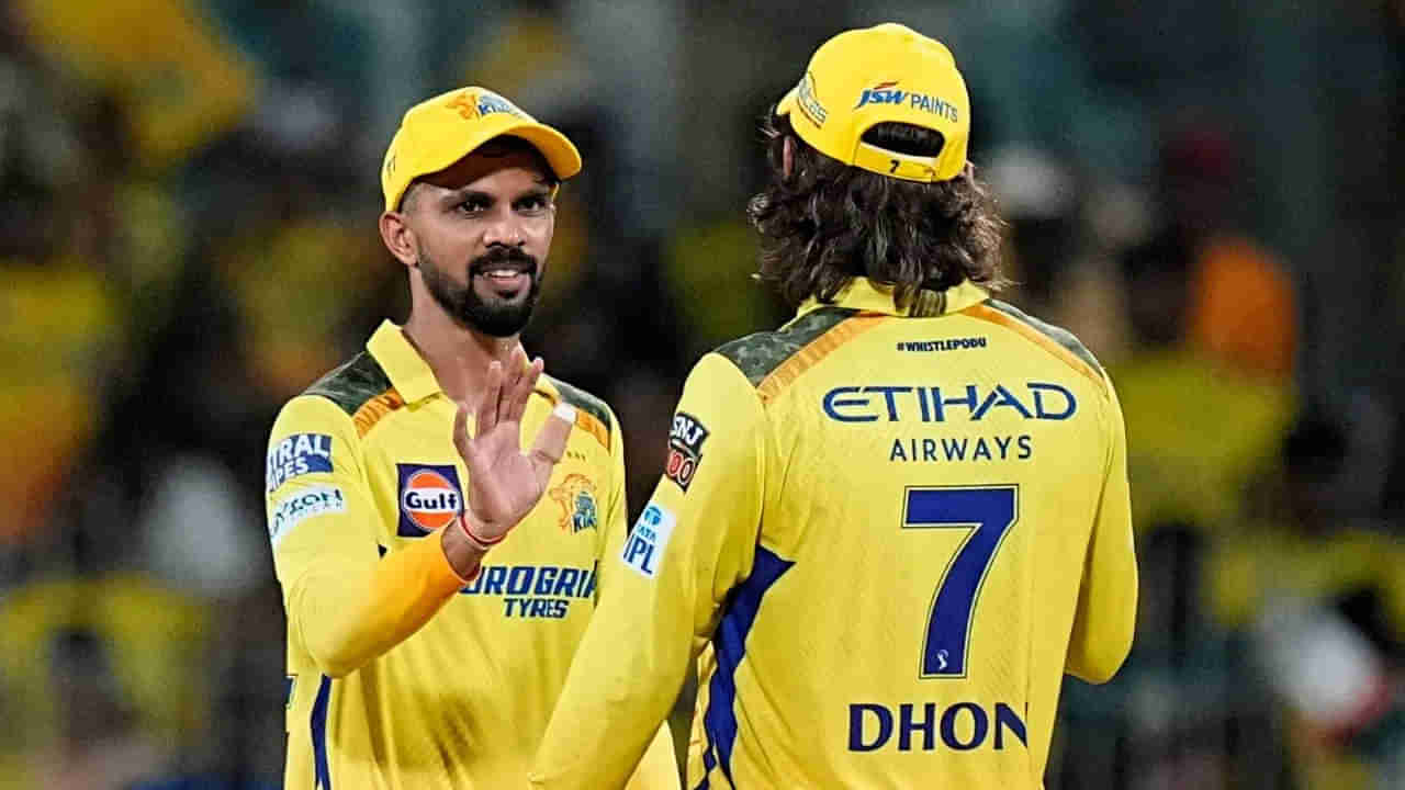 CSK Captain: ఏరికోరి తెచ్చుకుని మరీ శాంసన్కు హ్యాండిచ్చిన చెన్నై టీం.. కెప్టెన్గా ఎవరంటే?