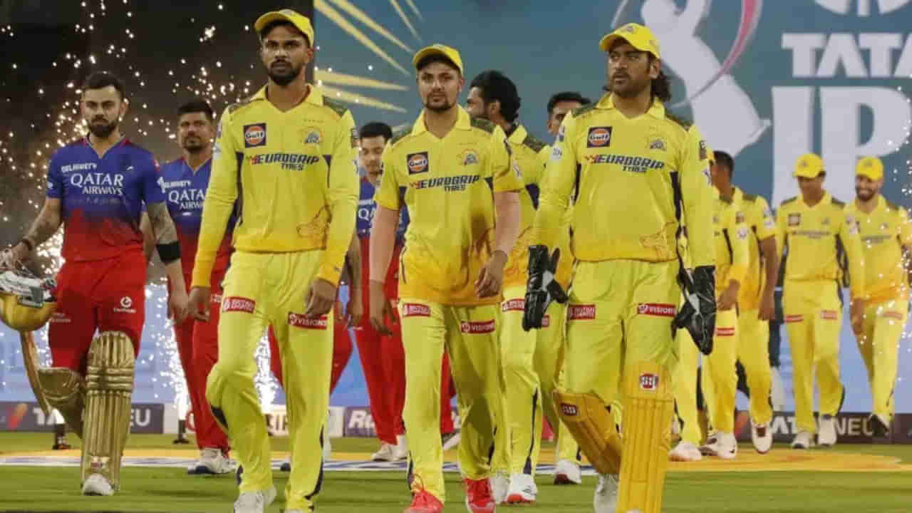 CSK: చెన్నైలో చేరినా శాంసన్ దద్దమ్మనే.. పెత్తనం అంతా ధోనిదే..