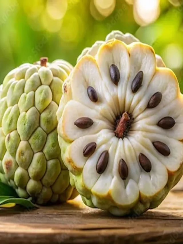 శీతాఫలం విత్తనాలు మింగితే ఏమవుతుందో తెలుసా?