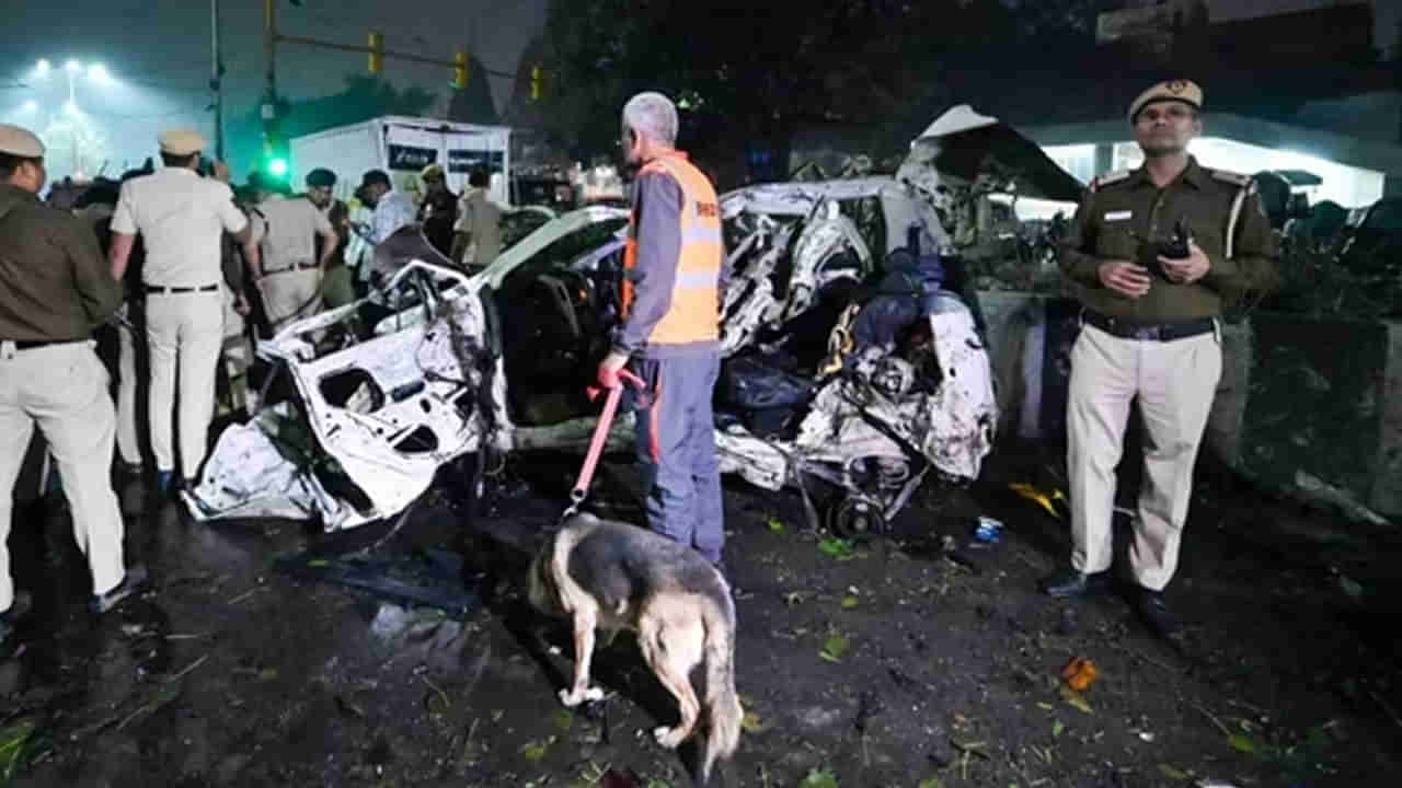 ఎర్రకోట పేలుడు ఘటనపై చైనా తొలి స్పందన ఇదే..! ఉగ్రదాడిగా పేర్కొన్న సింగపూర్..!