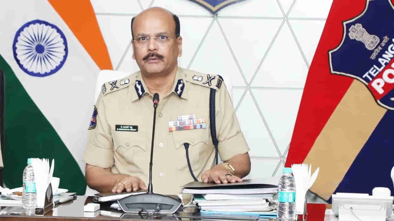 Telangana: డిఫెన్సివ్ డ్రైవింగ్తో ప్రమాదాలకు చెక్.. డ్రైవర్లకు డీజీపీ కీలక సూచనలు..