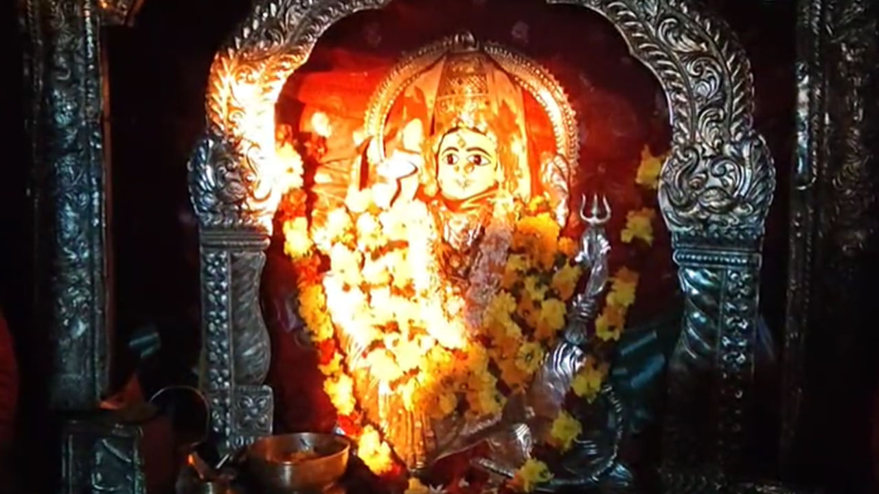 Andhra: దుర్గమ్మ ఆలయంలో అద్భుతం.. ఈ దృశ్యాలను అరుదుగా మాత్రమే చూడగలం..