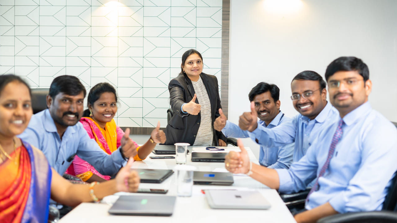 ఉద్యోగులకు భారీ శుభవార్త.. కేంద్రం నుంచి సర్ప్రైజ్ న్యూ ఇయర్ గిఫ్ట్..