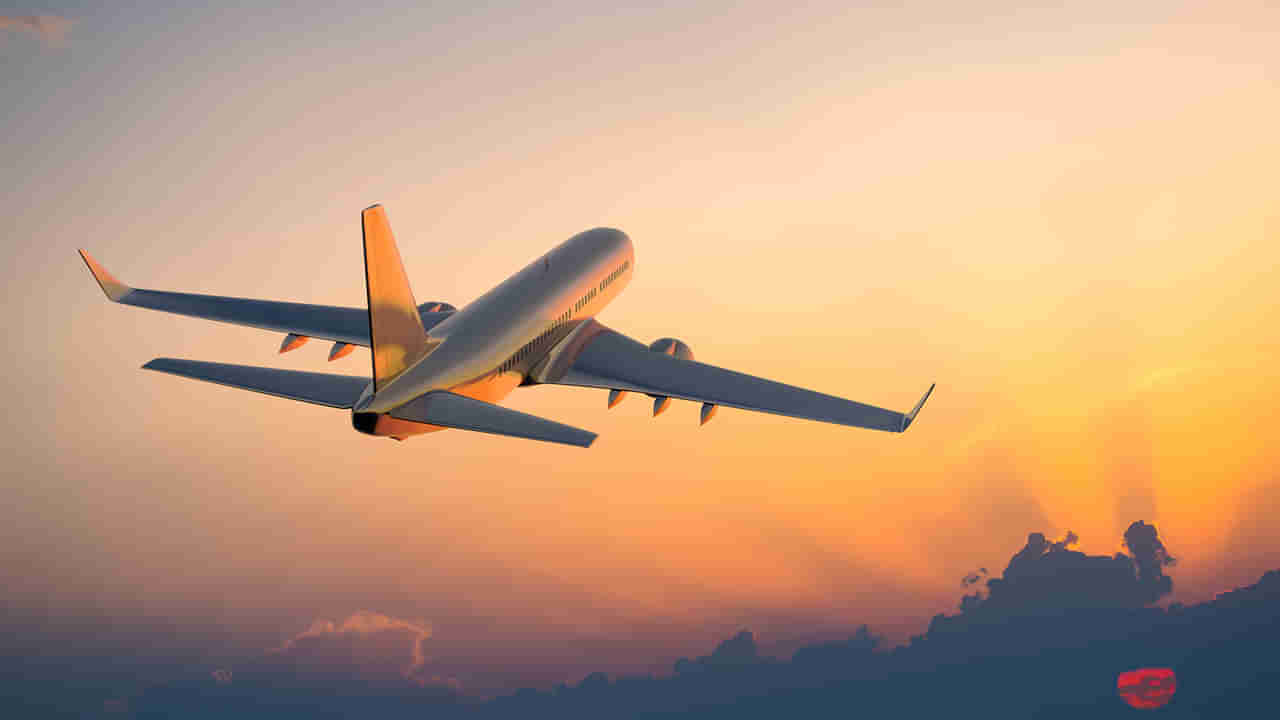 Flight Ticket Cancellation: విమాన ప్రయాణికులకు శుభవార్త.. ఇక టిక్కెట్లను రద్దు చేసినా ఛార్జీలు ఉండవు!