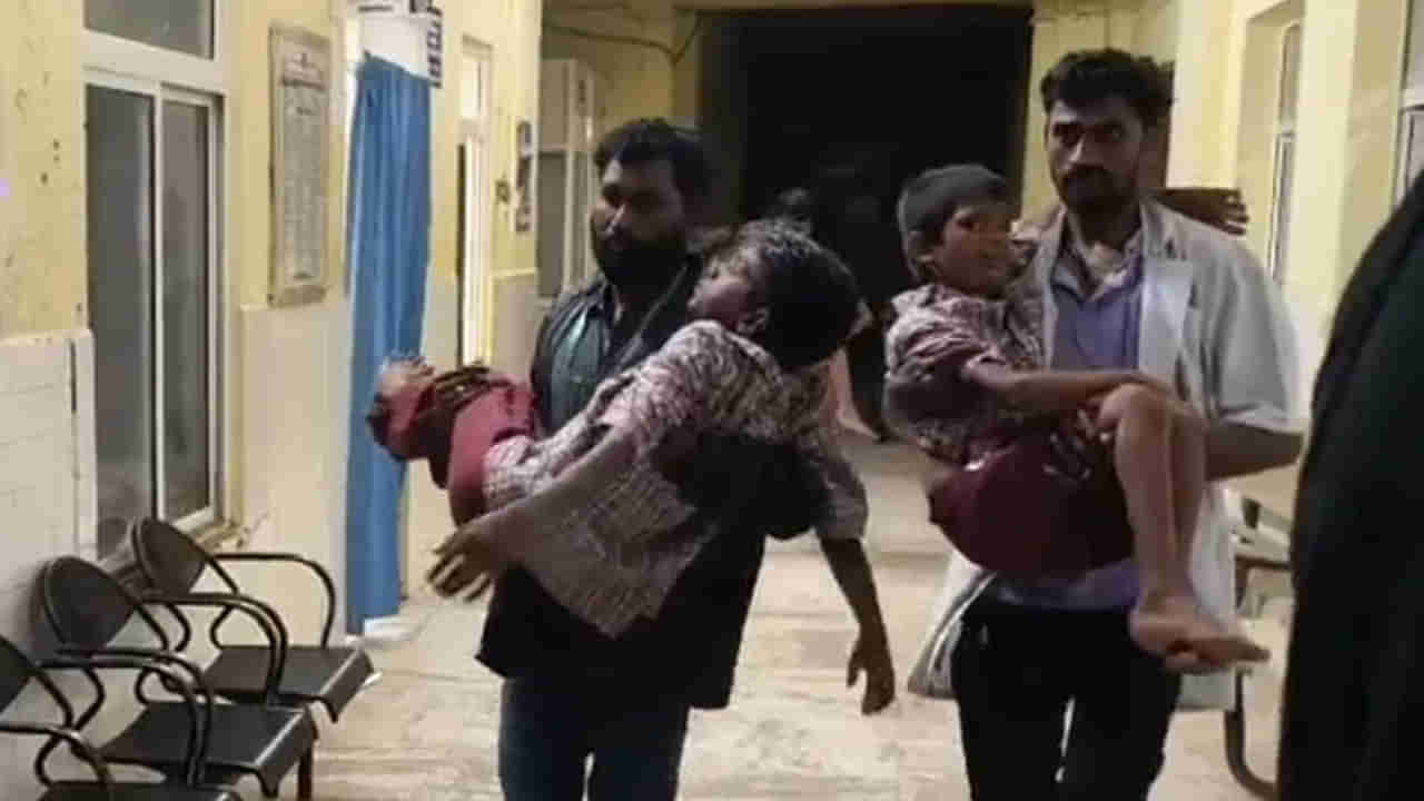 Food Poison: రాత్రి భోజనం తర్వాత వాంతులు, కడుపునొప్పి.. బీసీ హాస్టల్‌లో 52 మంది విద్యార్థులకు అస్వస్థత