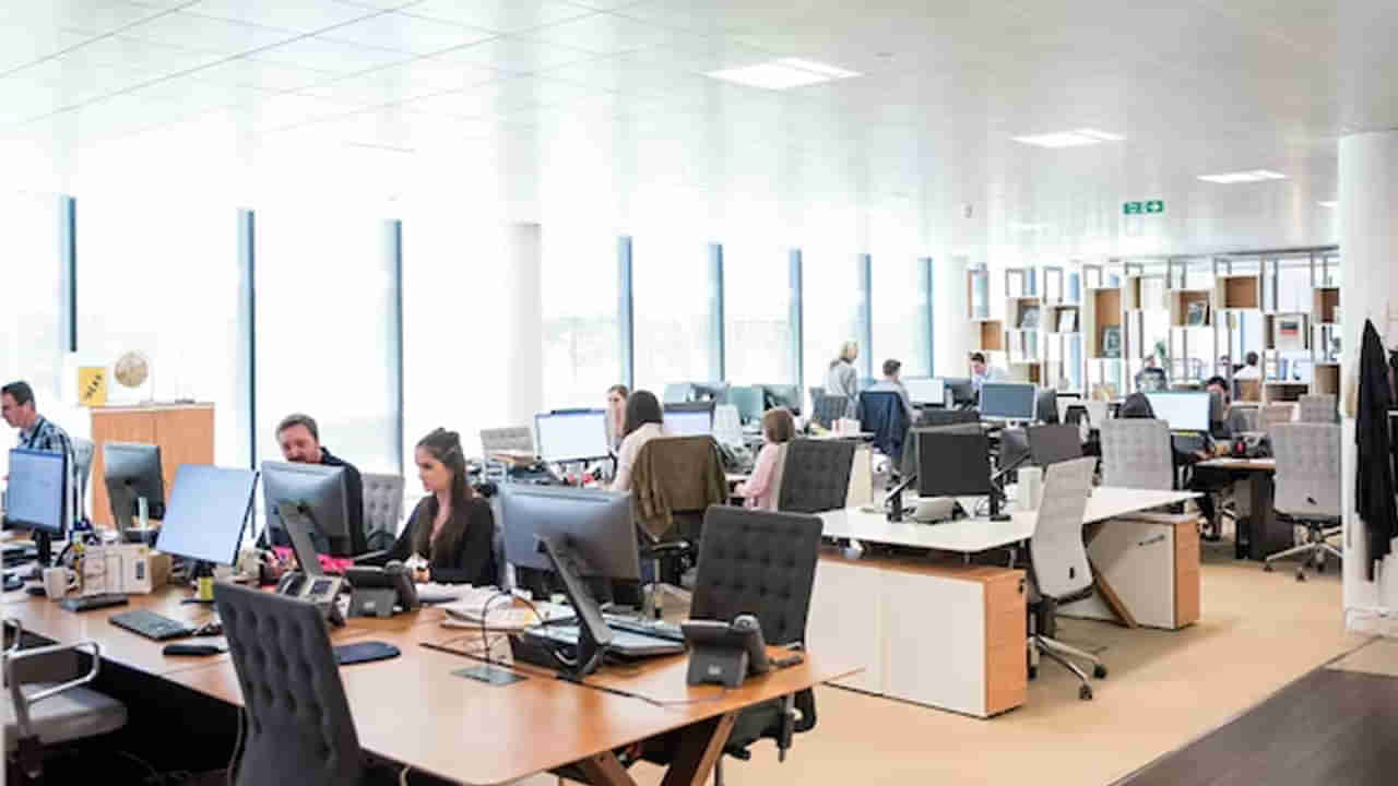 బెస్ట్ వర్క్ ప్లేస్ జాబితా 2025 విడుదల చేసిన ఫార్చ్యూన్ మీడియా! టాప్ 25లో 16 మన దగ్గరే..