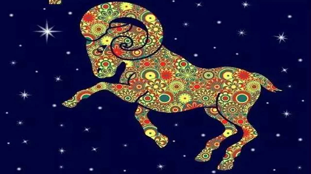 మేష రాశి : మేష రాశి వారికి గజలక్ష్మి రాజయోగం వలన అదృష్టం తలుపు తడుతుందంట. అంతే కాకుండా వీరు చేసే ప్రతి పనిలో విజయం సాధిస్తారు. అంతే కాకుండా,  మేష రాశి వారికి, నాలుగు, మూడవ స్థానంలో రాజయోగం ఏర్పడటం వలన ఈ రాశి వారు అత్యధికంగా ప్రయోజనాలు పొందుతారంట. వ్యాపారంలో అత్యధిక లాభాలు పొందుతారు. అదృష్టం కూడా వీరికి కలిసి రావడంతో మంచి ఉద్యోగం సాధించే అవకాశం ఉన్నదంట.