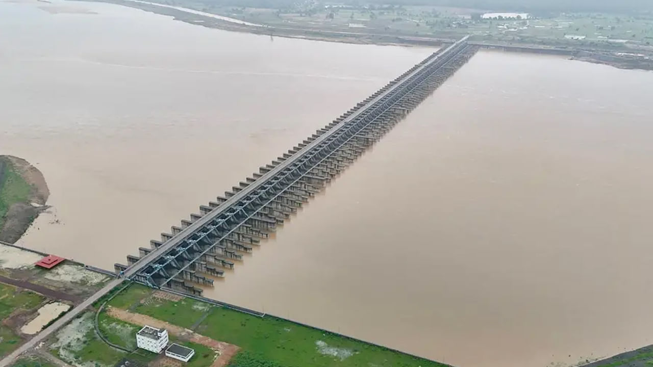 Godavari: గోదావరిలో పులస పక్కనబెట్టండి.. చేప నలుసు కూడా చిక్కట్లా..! ఎందుకిలా