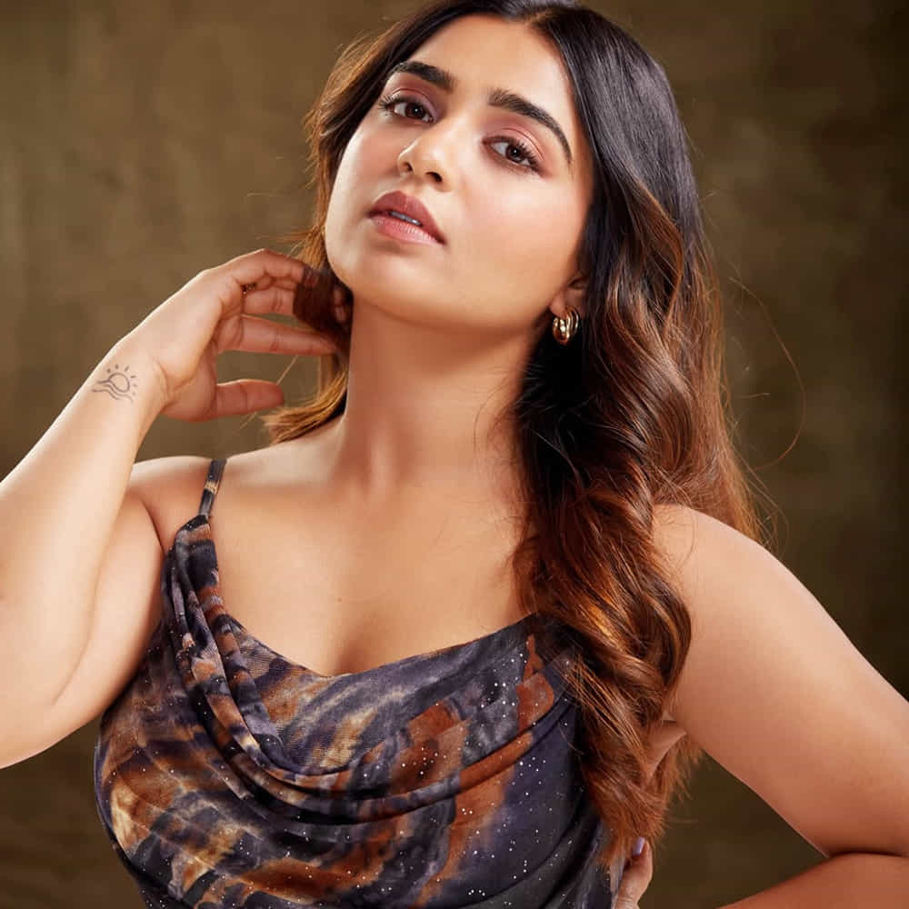 ఇటీవలే గౌరీ కిషన్ నటించిన 'అదర్స్' సినిమా విడుదలైంది. ఆమె 'లవ్ ఇన్సూరెన్స్ కంపెనీ' సినిమాలో కూడా నటించింది. అలాగే తమిళంలో మాస్టర్, కర్ణన్, హాట్ స్పాట్ వంటి చిత్రాలతో తనకంటూ ఓ గుర్తింపు తెచ్చుకుంది. ఇప్పుడు అదర్స్ సినిమాలో కథానాయికగా నటిస్తుంది.