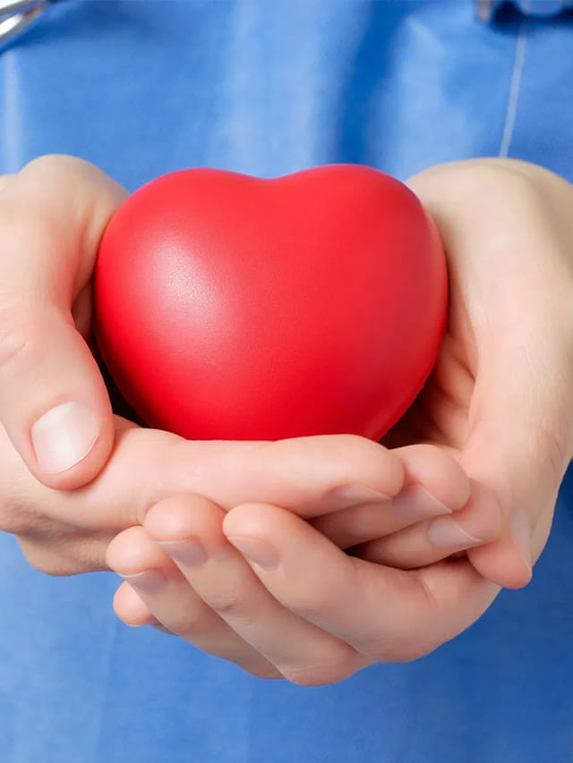 మీ గుండె పదిలంగా ఉండాలంటే.. ఈ ఫుడ్స్ తినాల్సిందే..