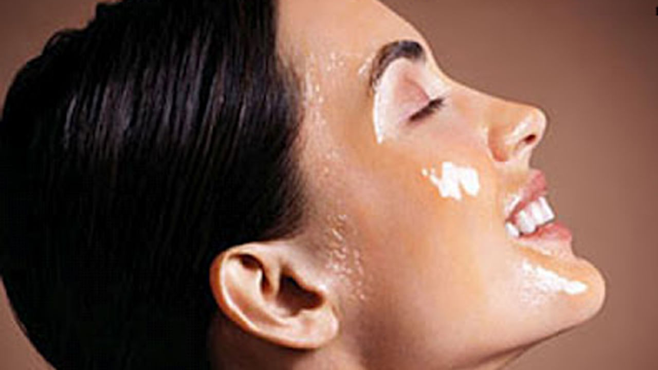 Honey Face Pack Girl