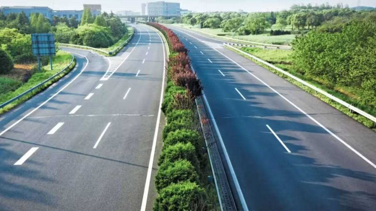 హైవేలపై ప్రమాదాలకు చెక్.. హైదరాబాద్-విజయవాడ రూట్లో 60 అండర్పాస్ బ్రిడ్జిలు!