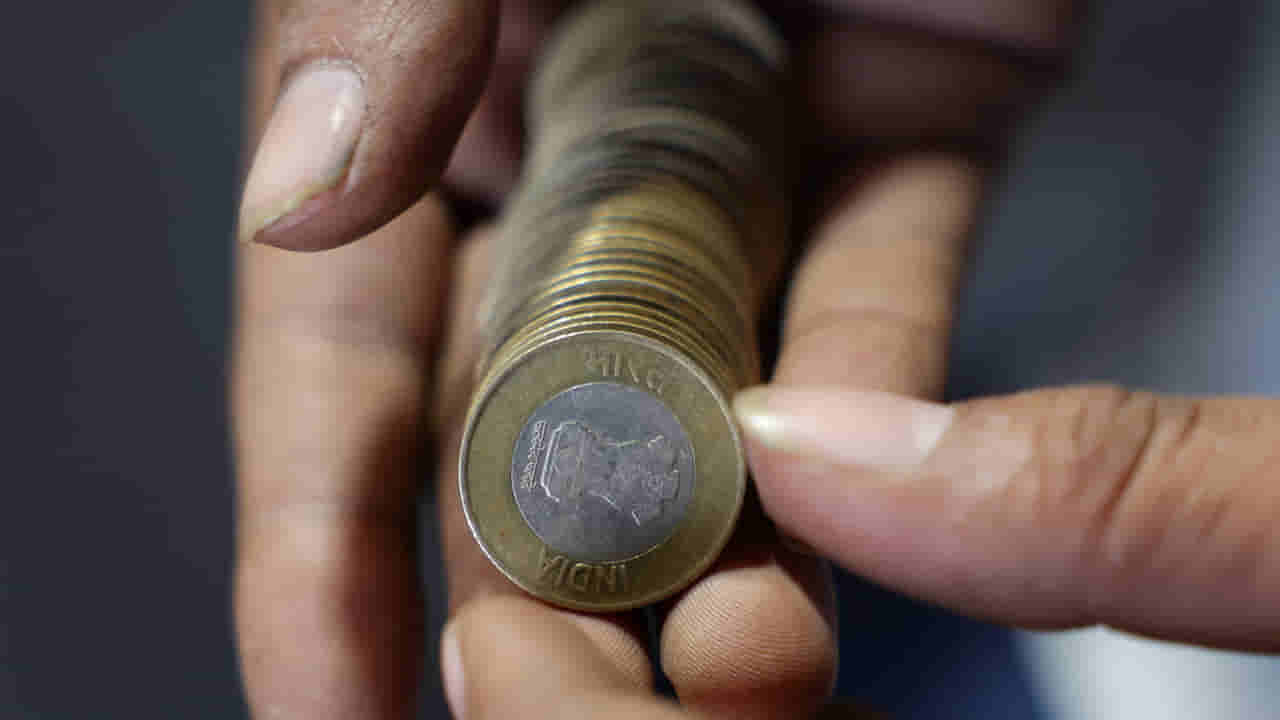 Indian Coins: కాయిన్స్ను గుండ్రంగానే ఎందుకు తయారు చేస్తారో తెలుసా..? అసలు చరిత్ర తెలిస్తే ఆశ్చర్యపోవాల్సిందే..