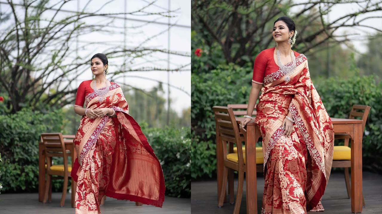 తాజాగా ఈ ముద్దుగుమ్మ చీరకట్టులో సింపుల్ లుక్‌లో తన అందాలతో రచ్చ చేసింది. ప్రస్తుం ఈ ఫొటోలు నెట్టింట తెగ వైరల్ అవుతున్నాయి. దీంతో వీటిని చూసిన తన ఫ్యాన్స్  ఎరుపు రంగు చీరలో అచ్చం మహాలక్షిలా ఉన్నావంటూ కామెంట్స్ చేస్తున్నారు.