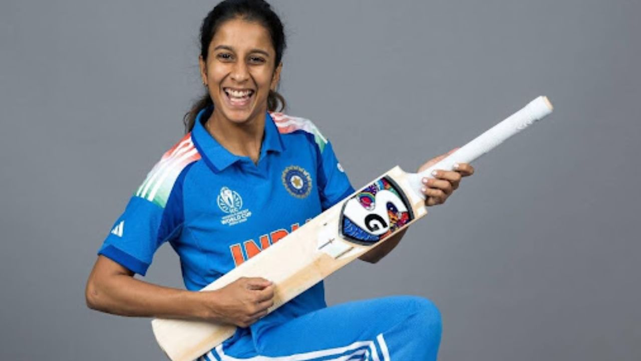 Jemimah Rodrigues : స్పాన్సర్షిప్ లేకున్నా నాకు అదే కావాలి.. జెమీమా రోడ్రిగ్స్ బ్యాట్లో అంత స్పెషల్ ఏముంది ? Jemimah Rodrigues : స్పాన్సర్షిప్ లేకున్నా నాకు అదే కావాలి.. జెమీమా రోడ్రిగ్స్ బ్యాట్లో అంత స్పెషల్ ఏముంది ?