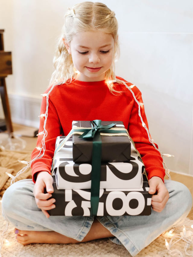 శుక్రవారం చిల్డ్రన్స్ డే.. పిల్లలను హ్యాపీ చేసే సర్పైజ్ గిఫ్టులు ఇవే..