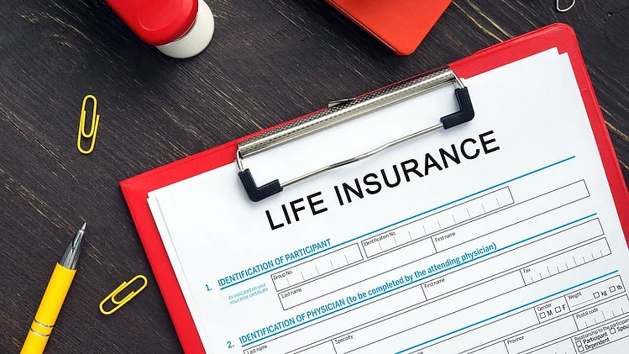 ఢిల్లీ బ్లాస్ట్..! ఉగ్రదాడిలో మరణించిన వారికి ఇన్సూరెన్స్ పాలసీ కవర్ అవుతుందా? రూల్స్ ఏం చెబుతున్నాయంటే..?