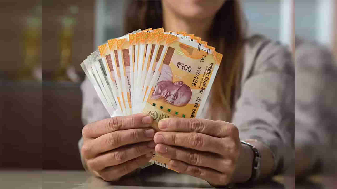 Money Tips: నెలకు లక్ష రూపాయల జీతం వచ్చినా.. ఈ 9 తప్పులు చేస్తే మీ లైఫ్ ఫసక్!