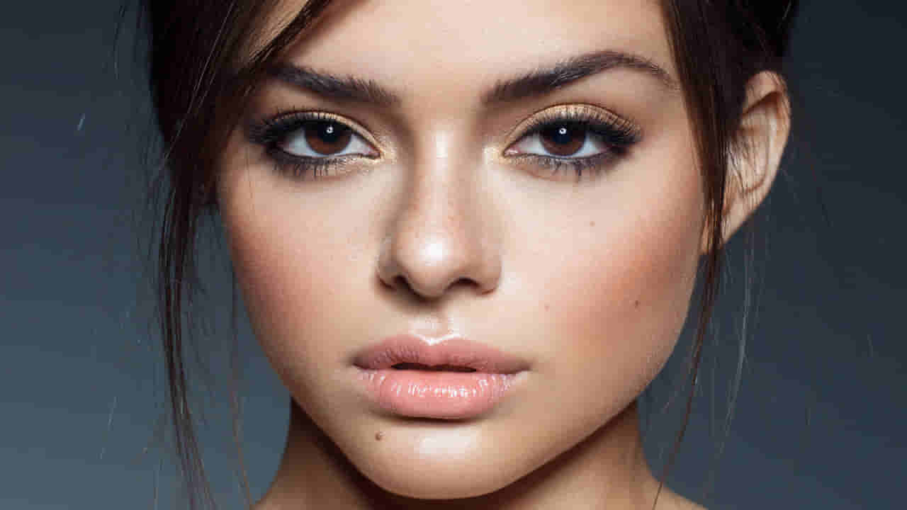 Beauty Tips: అమ్మాయిలూ.. మేకప్ లేకున్నా అందంగా కనిపించాలా? టిప్స్ ఇవిగో..