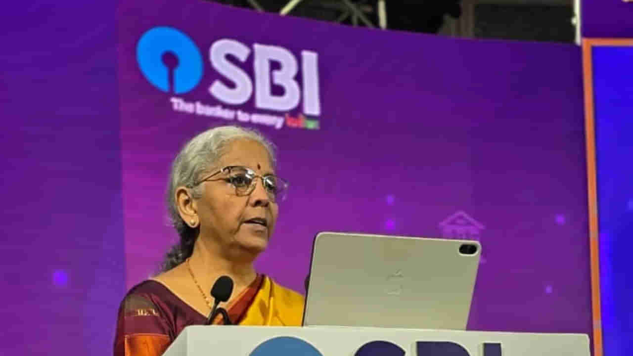 మన దేశానికి ప్రపంచ స్థాయి బ్యాంకులు అవసరం! కేంద్ర ఆర్థిక మంత్రి నిర్మలా సీతారామన్ కీలక ప్రకటన
