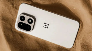 Black Friday Sale: మీ ఇంట్లోకి స్మార్ట్‌టీవీ కొనుగోలు చేయాలనుకుంటున్నారా..? ఇదే గోల్డెన్ ఛాన్స్.. ఏకంగా 50 శాతం తగ్గింపు..