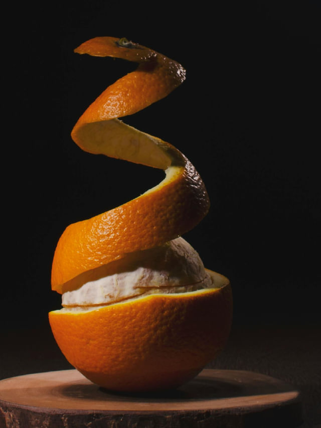 నారింజ తొక్కలతో చందమామలాంటి అందం మీ సొంతం.. ఎలా వాడాలంటే?