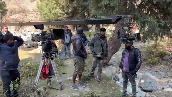 Pahalgam: పహల్గాంలో ఉగ్రవాద దాడి తర్వాత తొలిసారిగా తెలుగు సినిమా షూటింగ్.. హీరో ఎవరంటే..?