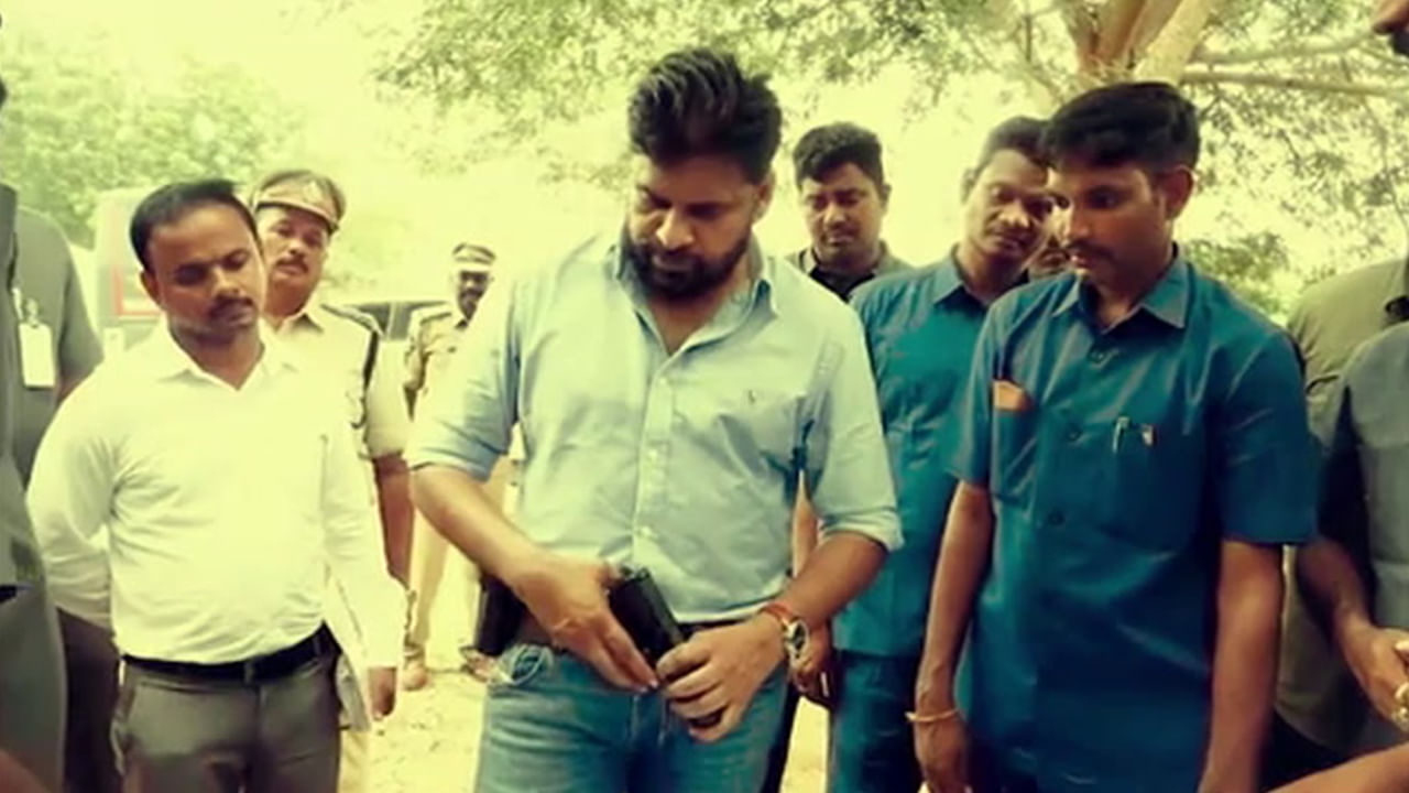 Pawan Kalyan: రియల్ గన్ పట్టిన ఏపీ డిప్యూటీ సీఎం పవన్