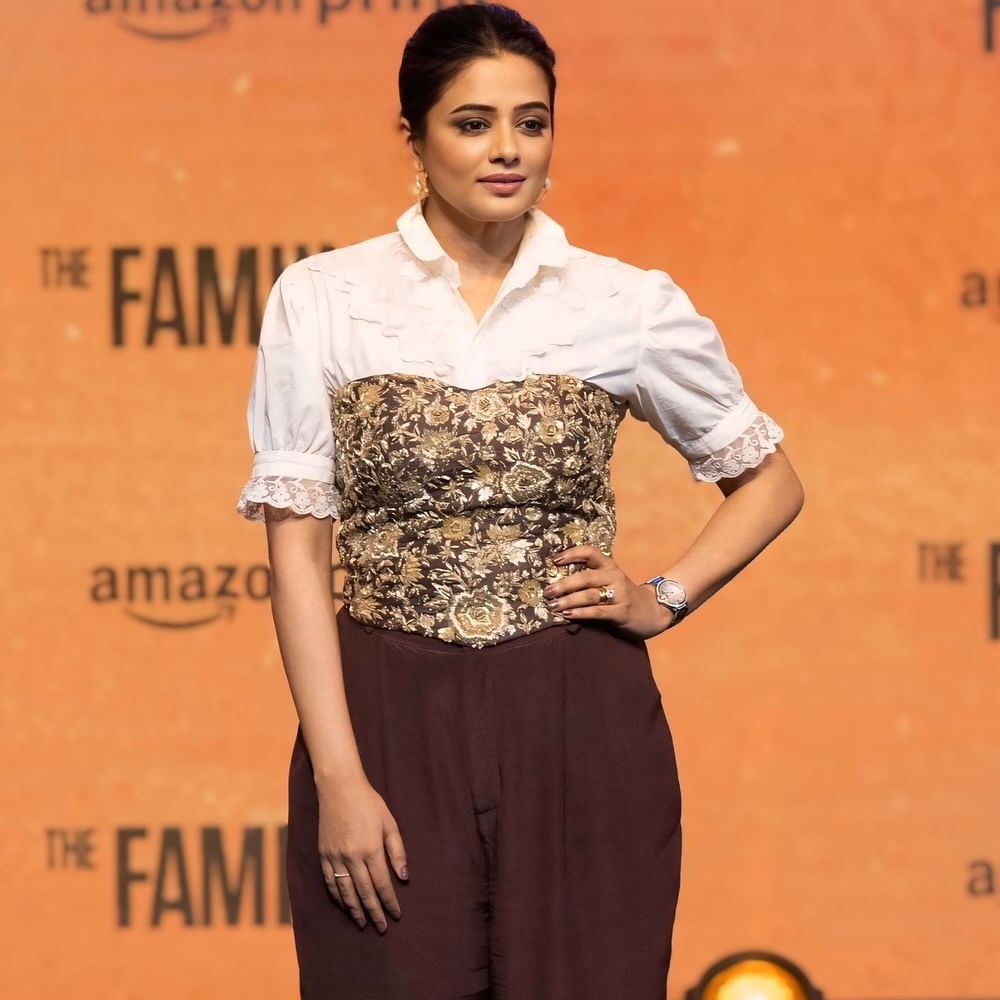 2017లో ప్రియమణి ఈవెంట్ మేనేజర్ నుండి సినిమా డైరెక్టర్‌గా మారిన ముస్తఫా రాజ్‌ను వివాహం చేసుకుంది. తాను మతాంతర వివాహం చేసుకోవడం వల్ల తనకు అనేక బెదిరింపులు వచ్చాయని తెలిపింది. పెళ్లి తర్వాత కొన్నాళ్లు సినిమాలకు దూరంగా ఉన్న ఆమె ఆ తర్వాత బుల్లితెరపైకి ఎంట్రీ ఇచ్చింది. 