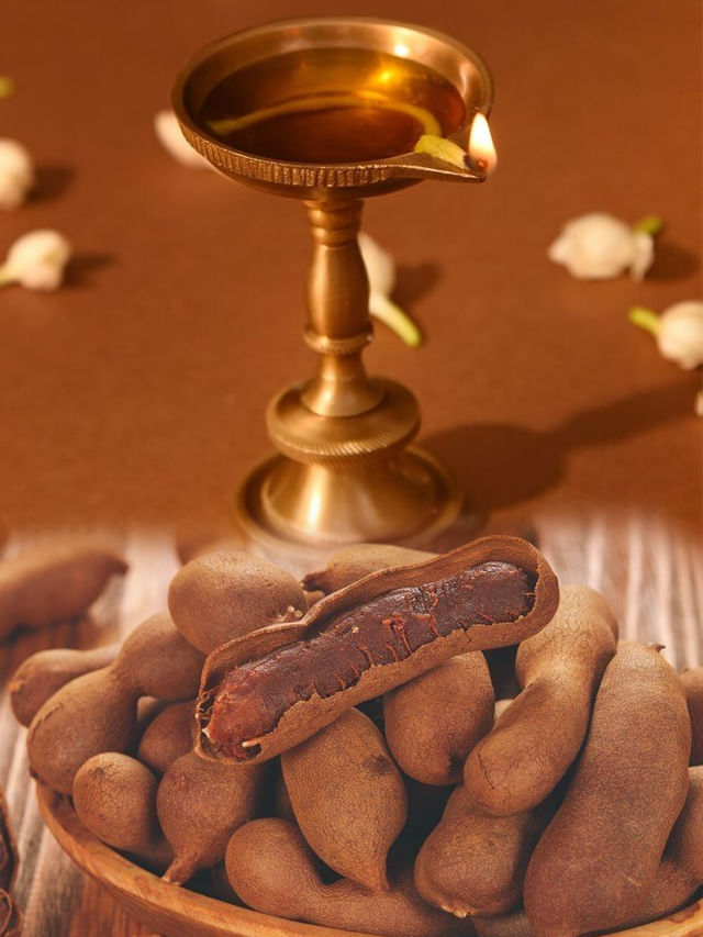 చింతపండుతో ఇలా చేశారంటే.. మీ పూజా సామాగ్రి కొత్తవాటిలా తళతళ ..