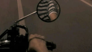 Andhra: సాఫ్ట్‌వేరోళ్లు సాఫ్ట్‌గా ఎస్కేప్ అవ్వాలనుకున్నారు.. పెట్టెలు పారేసి అడ్డంగా బుక్కయ్యారు..