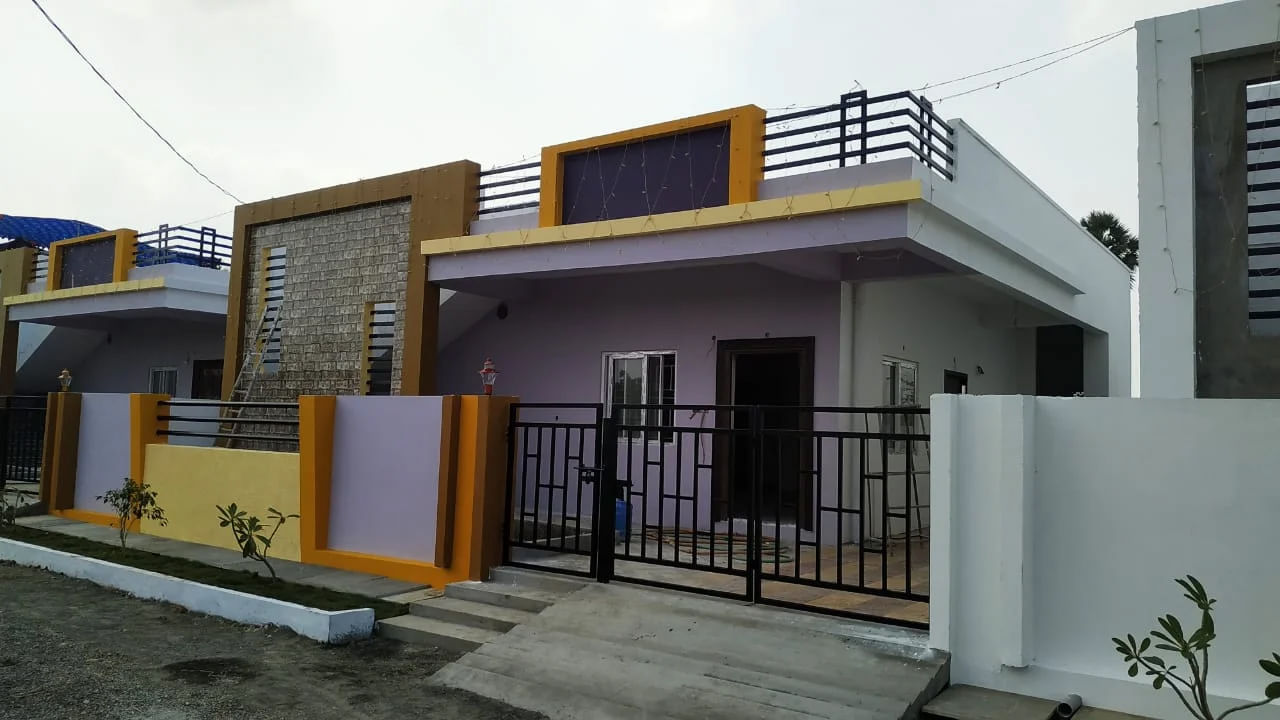 Andhra: వాళ్లు మనుషులు కాదు.. దెయ్యాలు.! అదేపనిగా ఆ ఇంటి నుంచి అరుపులు..