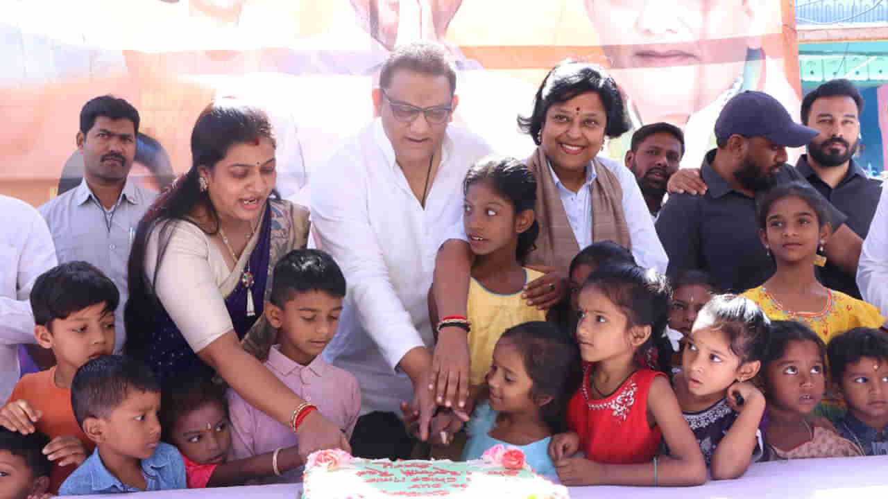 CM Revanth Birthday: సీఎం బర్త్ డే అంటే ఇలా కదా చేయాల్సింది.. పిల్లల చదువుకు ఉపయోగపడేలా