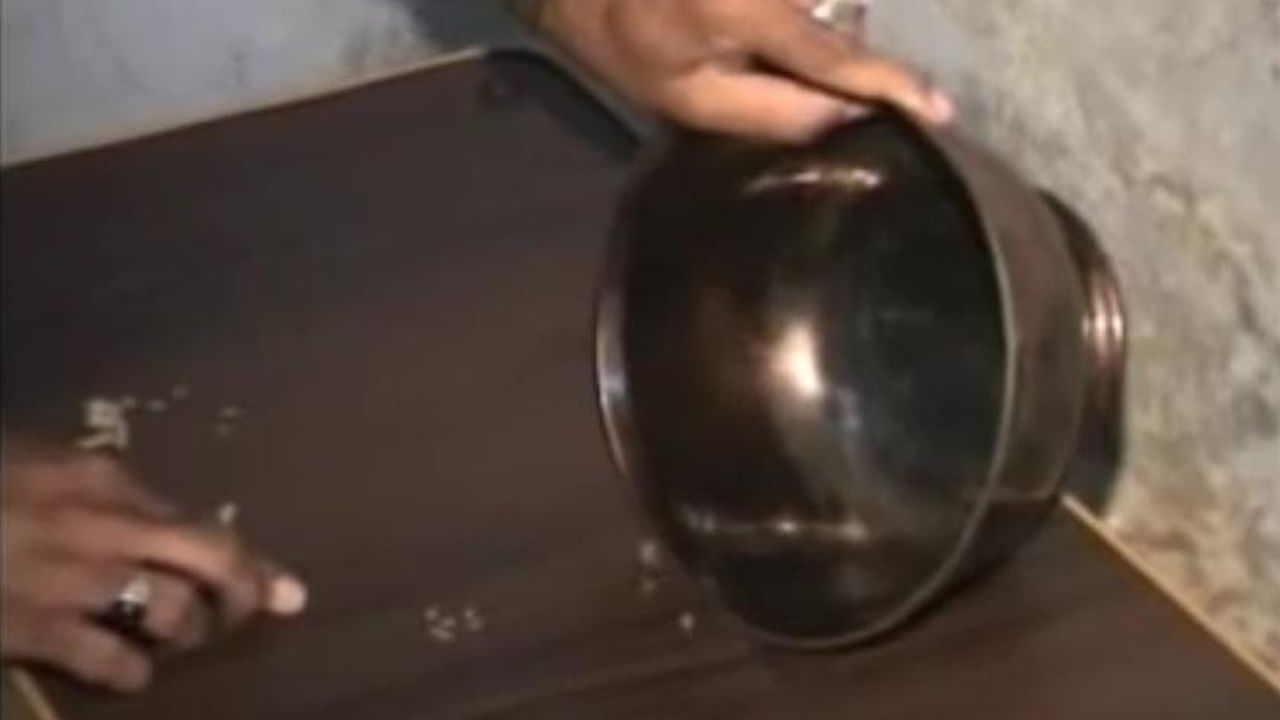 Telangana: అలా నమ్మేశావ్ ఏంటి బ్రో.! రాగి చెంబు చూపించి.. చివరికి చిప్ప చేతిలో పెట్టారుగా